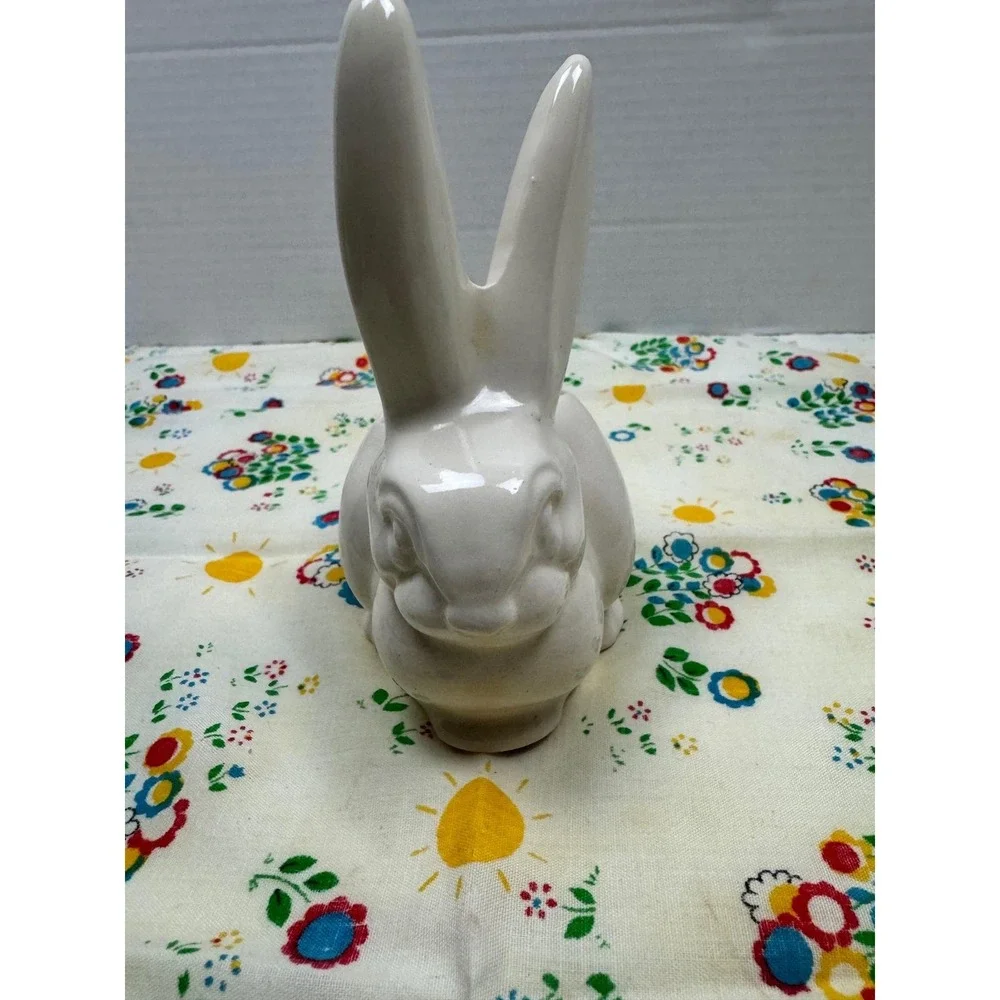 Vintage White Ceramic Bunny Rabbit Planter Succulent‎ Pot Easter Decor Kitsch
